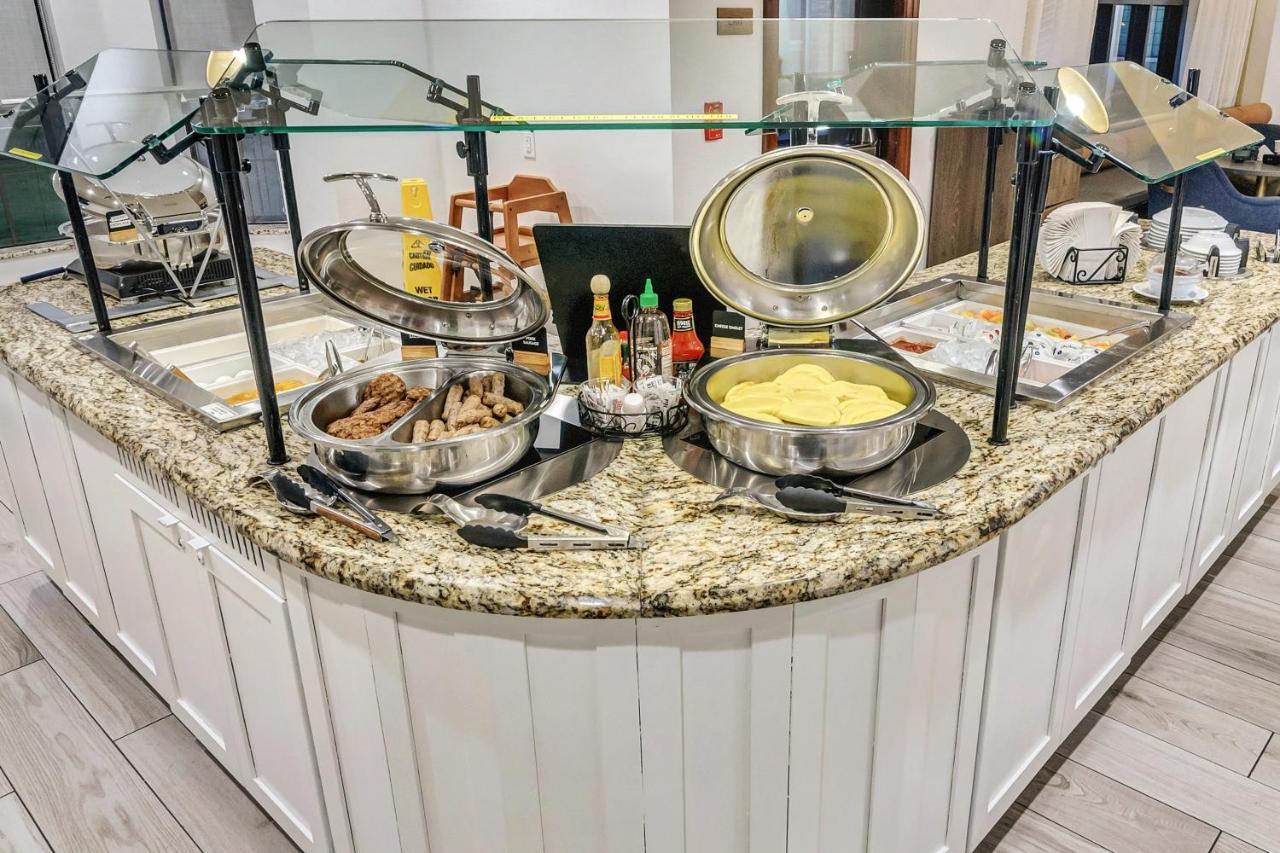 Staybridge Suites Tyler University Area By Ihg Ngoại thất bức ảnh