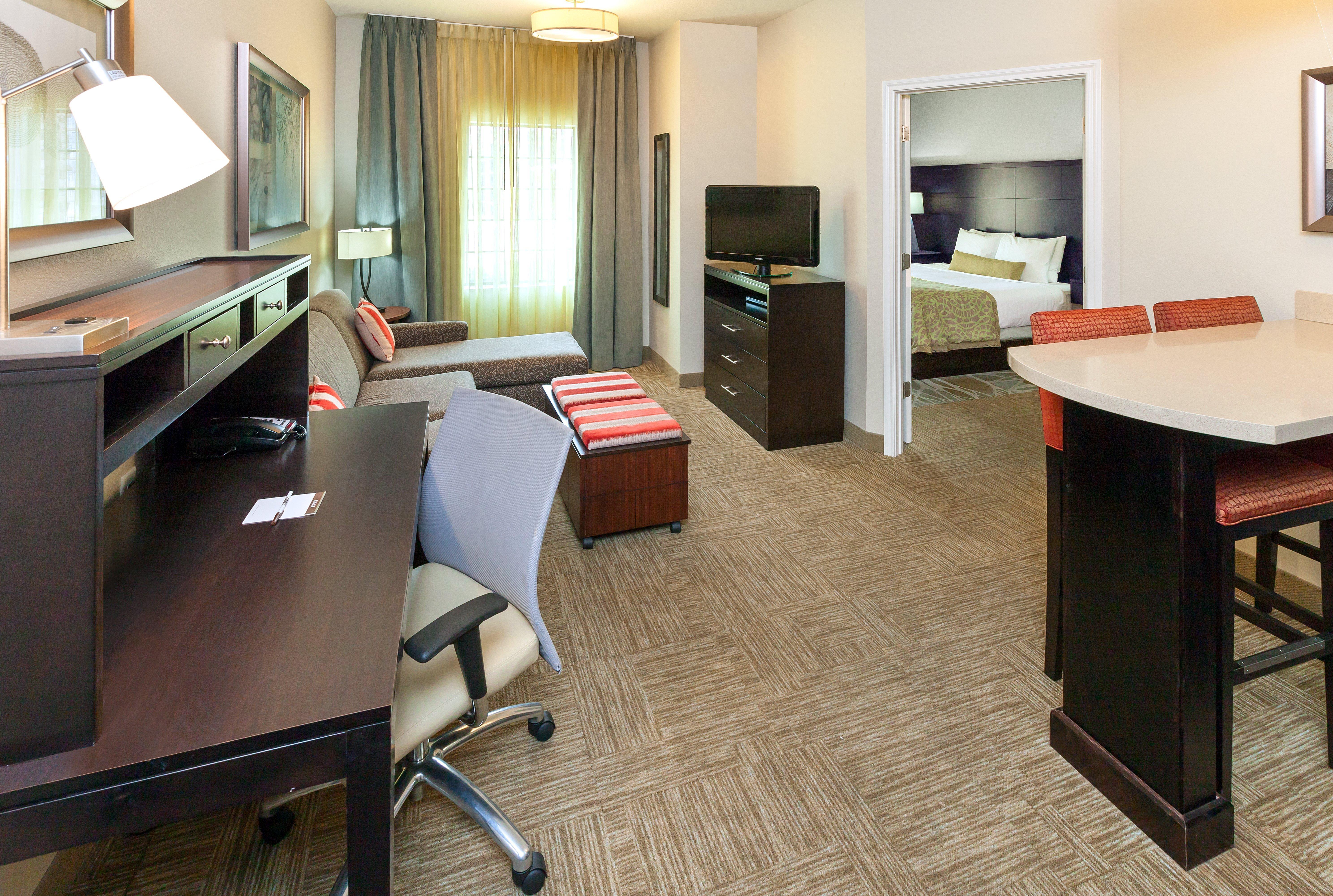 Staybridge Suites Tyler University Area By Ihg Ngoại thất bức ảnh